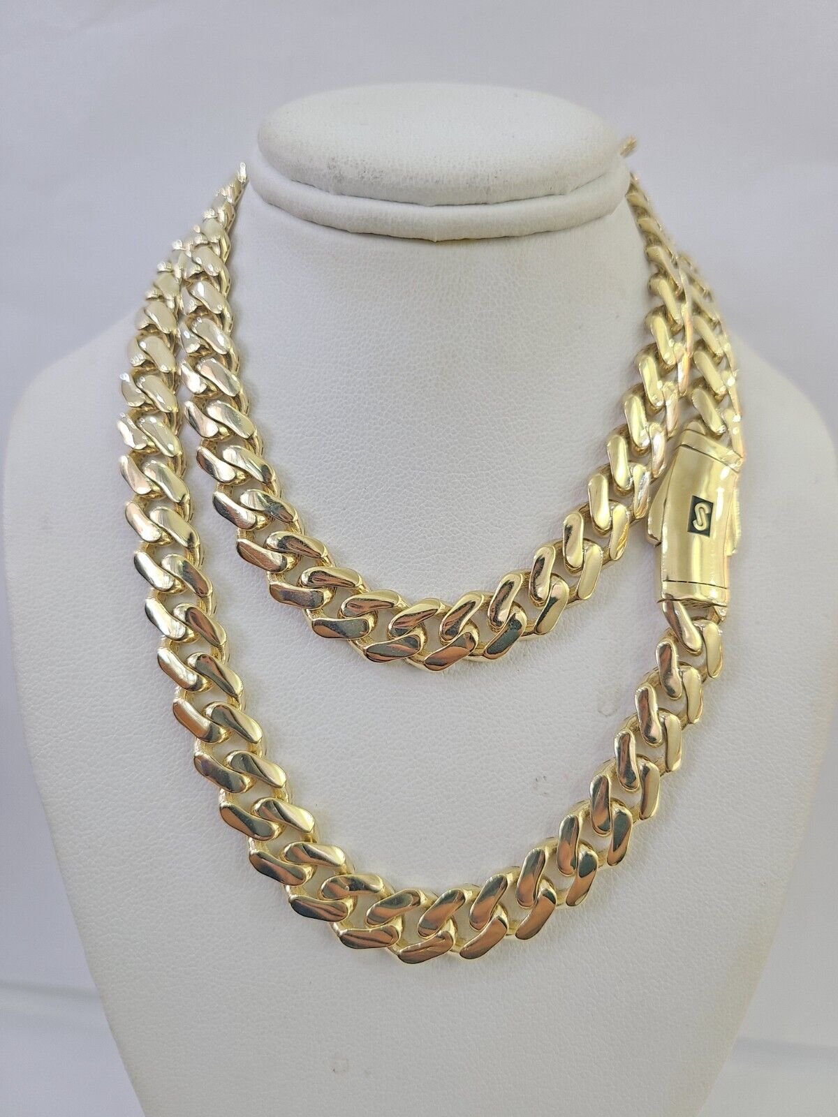 10k gold 2024 box Necklace 18 inch