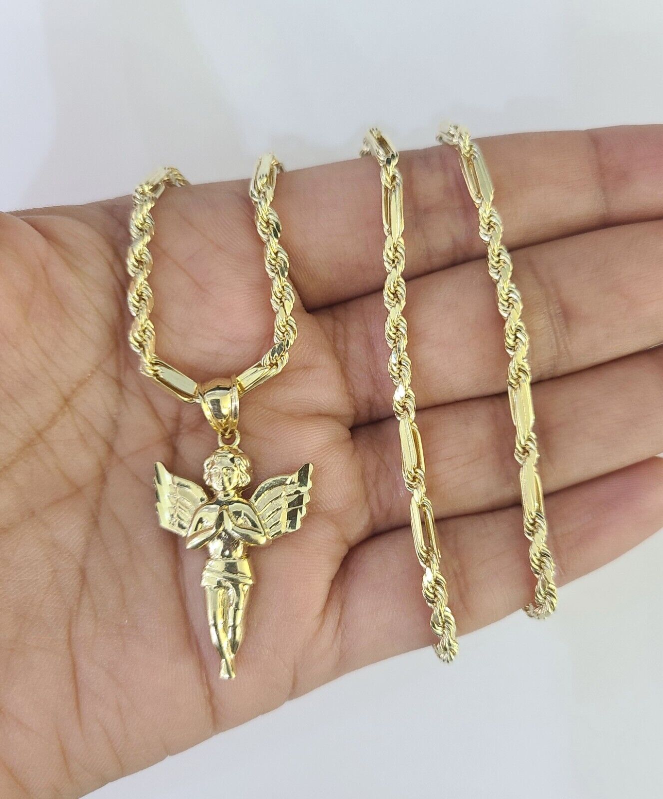 Angel pendant with rope shops chain