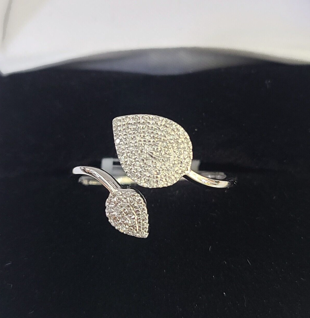 REAL 10k White Gold Diamond Ring Leaf Shaped Casual Engagement Ring Genuine