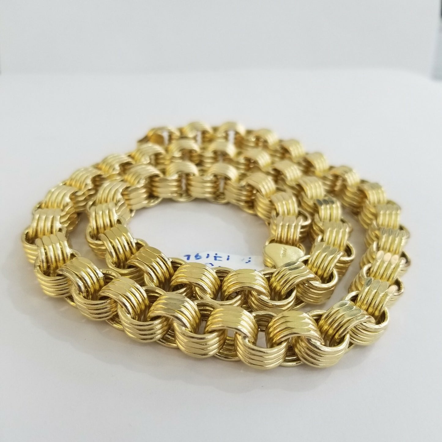 https://i.ebayimg.com/00/s/MTYwMFgxNTk5/z/XTIAAOSwKYhg-H6i/$_57.JPG?set_id=8800005007