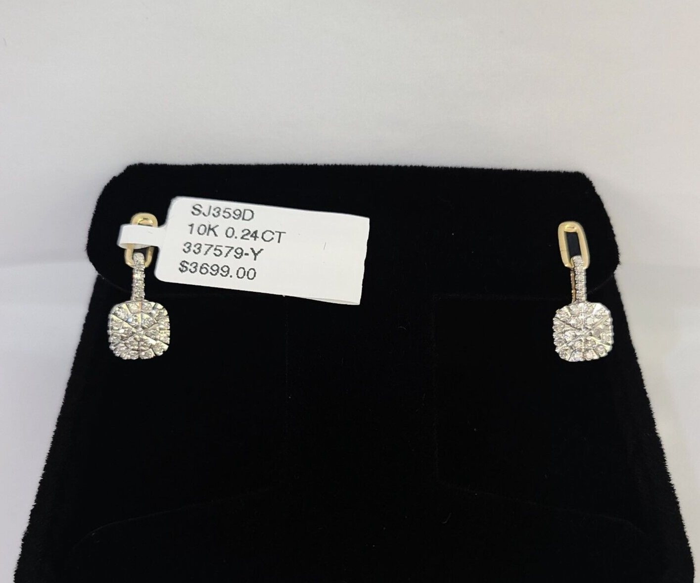 10k Diamond Cushion Earrings Ladies Drop Yellow gold Real Screw-Back studs