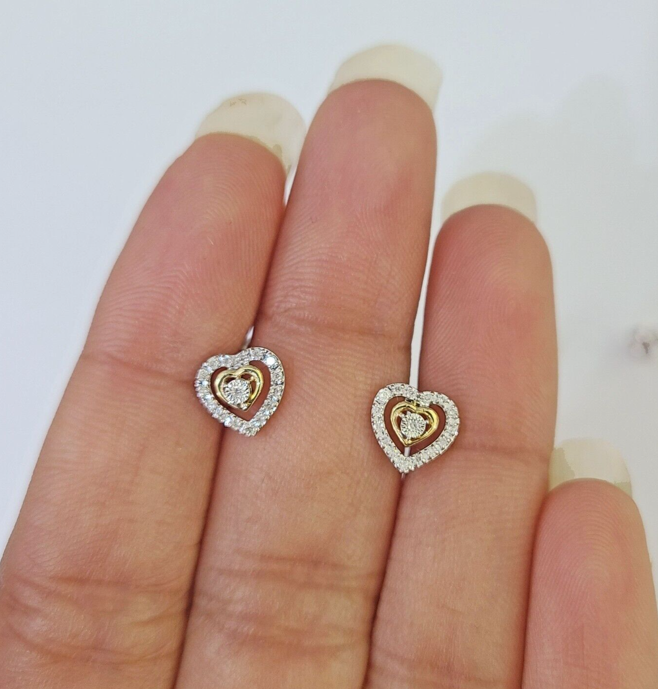 14k White Yellow Gold Heart Earrings Diamond screw-back Women Men Studs Natural