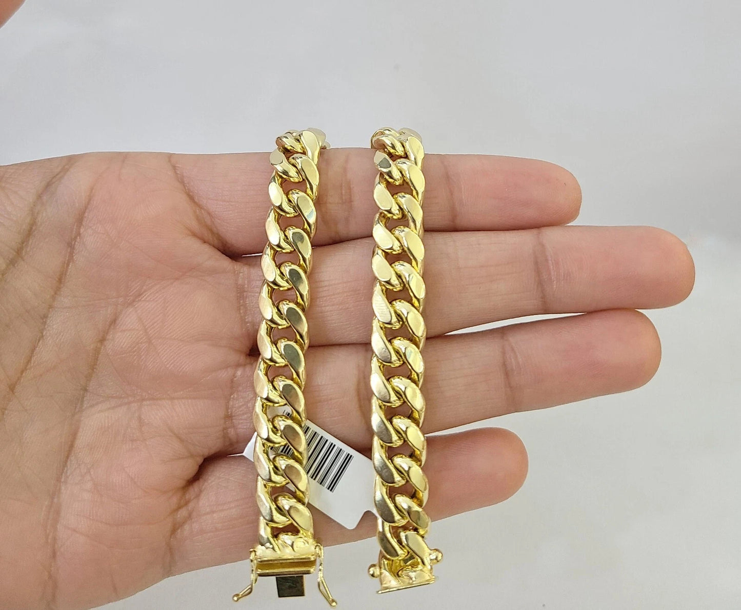 https://i.ebayimg.com/00/s/MTMxN1gxNTk5/z/ObgAAeSwYrZpxF7g/$_57.JPG?set_id=880000500F