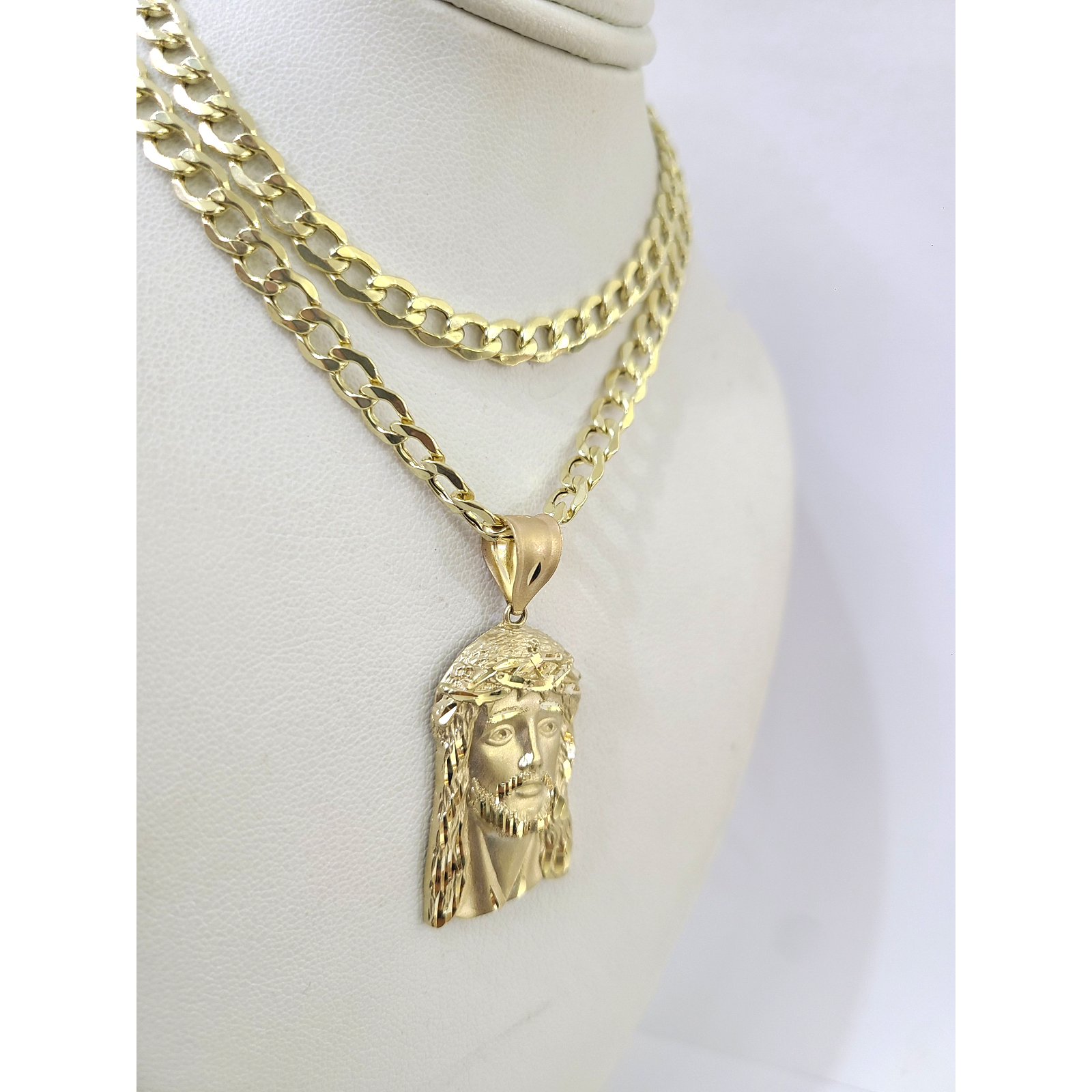 https://i.ebayimg.com/00/s/MTYwMFgxNjAw/z/AXUAAeSwfwRqUA8J/$_57.PNG?set_id=880000500F