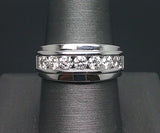 14K Men White Gold Band With 7 Brilliant Round Diamonds 1CT