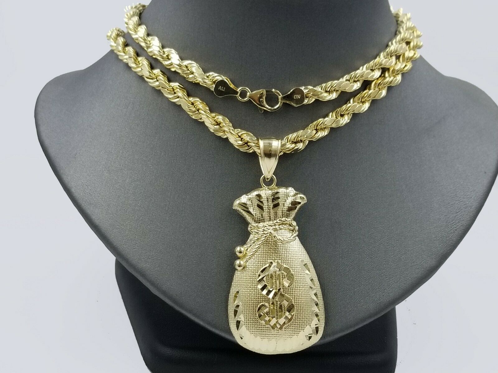 Newest Money$$$$ Pendant with rope chain