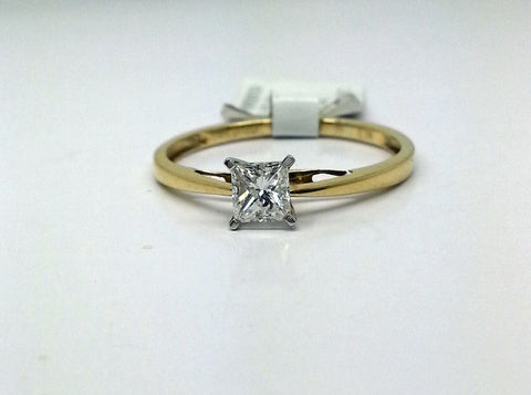 Ladies Engagement Ring Princess Cut Solitaire Diamond Multi-tone 14KGold
