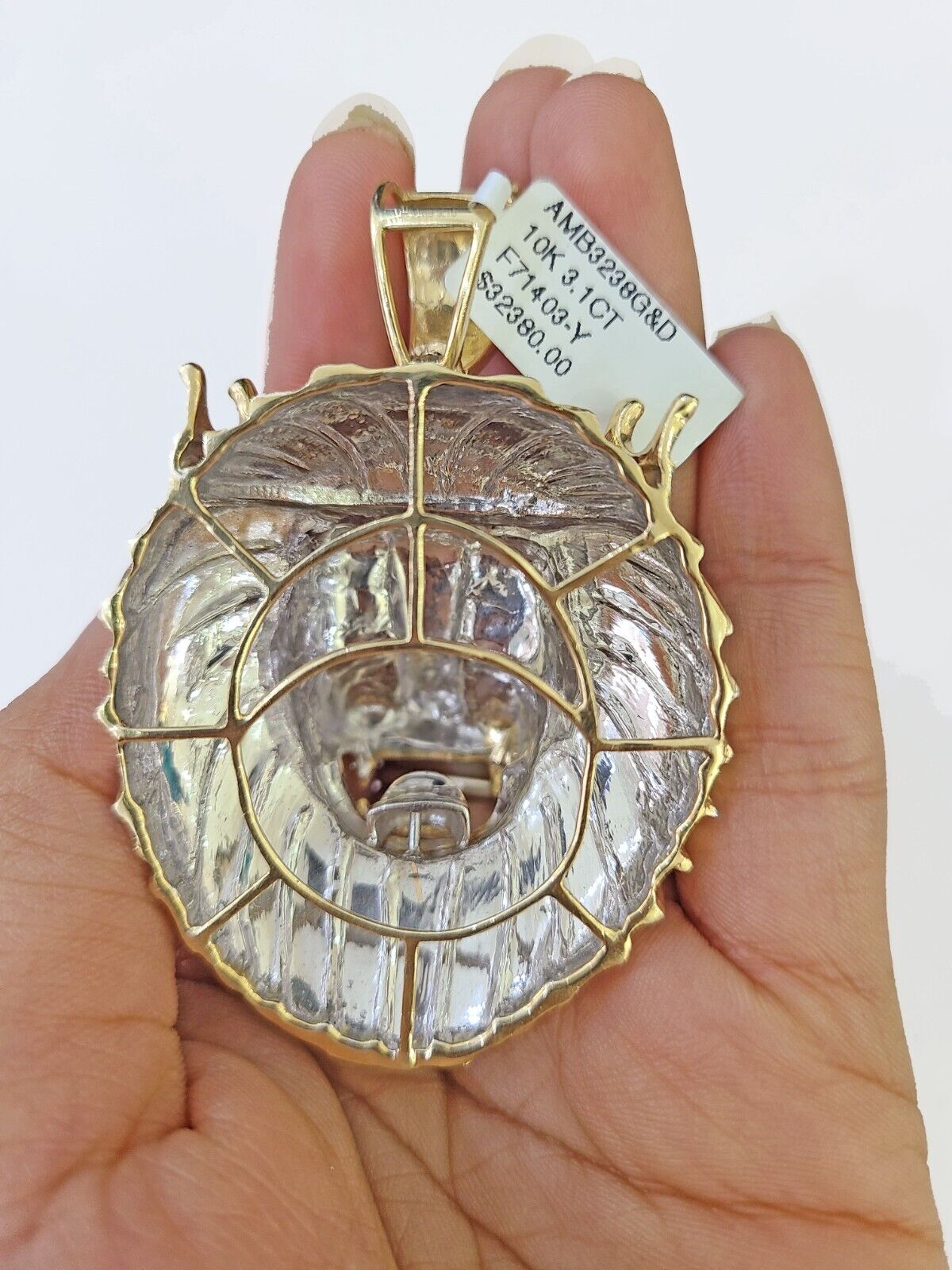 Real 10K Roaring Lion Head Pendant Made With Yellow Gold and Genuine Diamonds