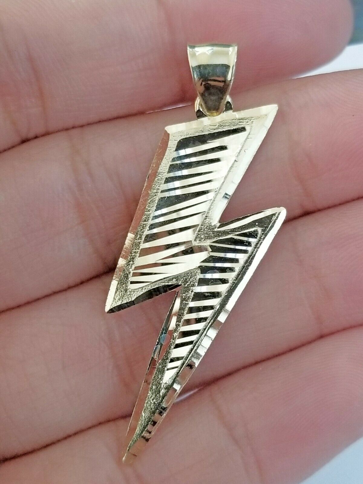 Mens 10k Yellow Gold Lightning Bolt Charm Pendant with Diamond Cut Design