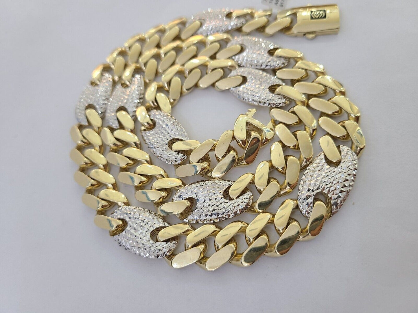 10K Yellow Gold 15mm Miami Cuban Mariner Link Chain Necklace 22-24 Inch 10Kt