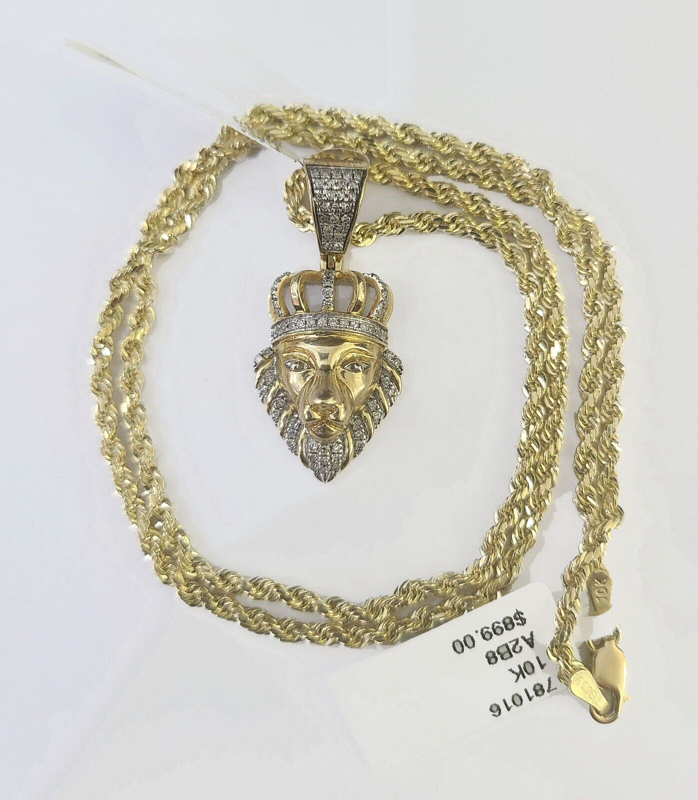 10k Gold Lion Head Diamond Charm and 2.5mm 26 Inches Rope Chain