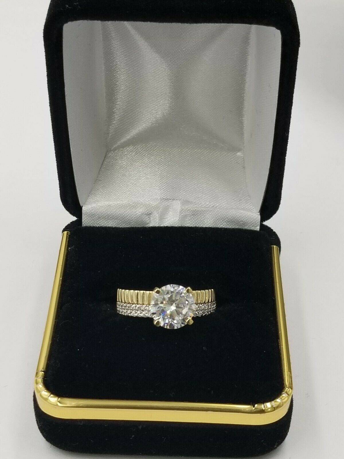 10K Yellow Gold Solitaire Diamond Ladies Promise Ring 1 CT Double Row Channel