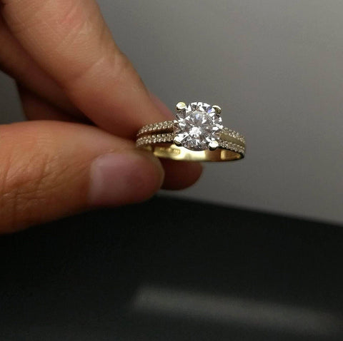 Real 10k Yellow Gold 1CT Diamond Look Ladies Bridal Wedding/ Engagement Ring