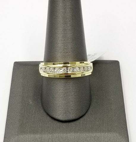 10K Yellow Gold & Diamond Wedding/Engagement Band Diamond Cut Ring Men's