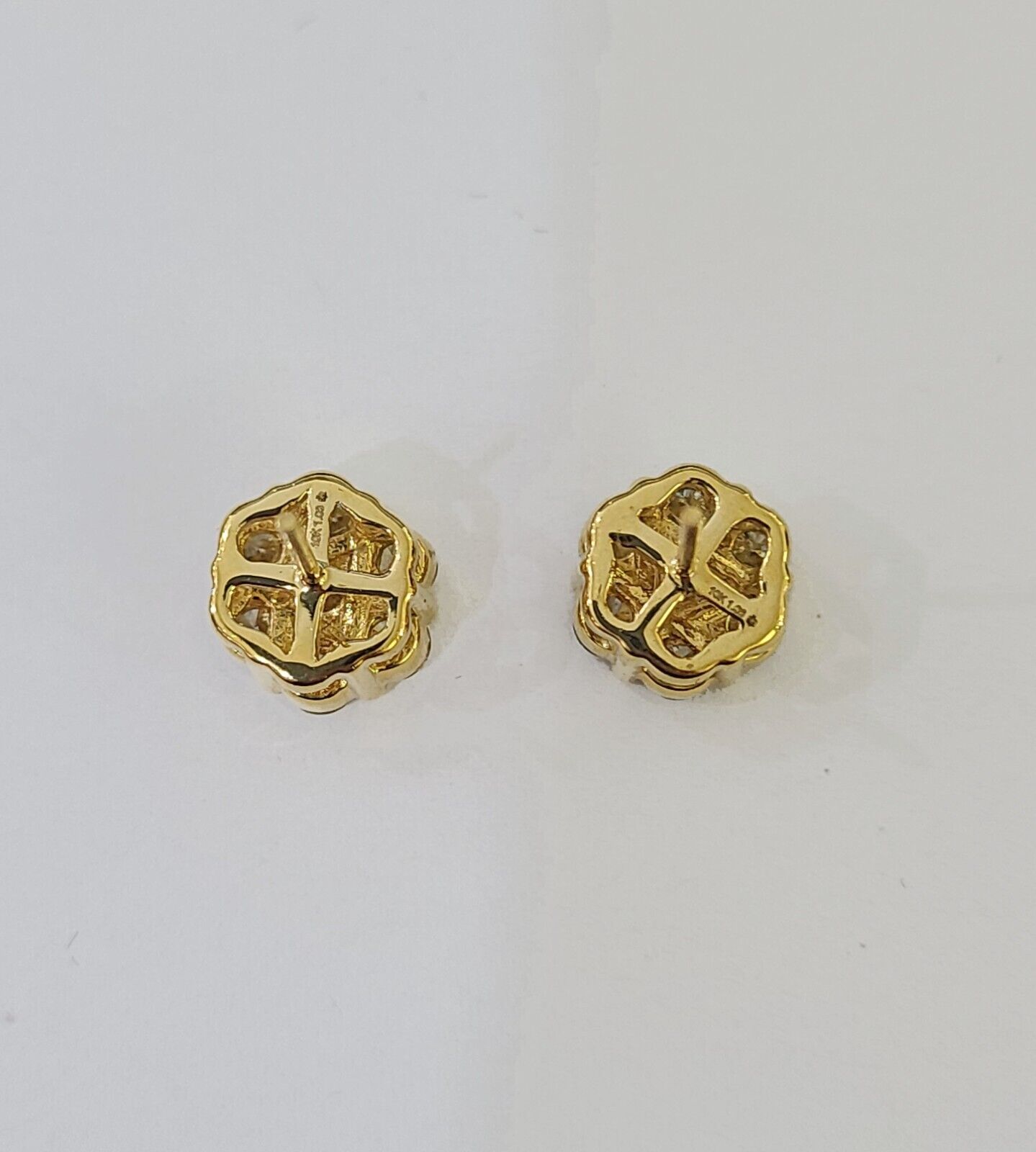 10k Yellow gold Flower Earrings Real Diamond screw-back Women Men studs