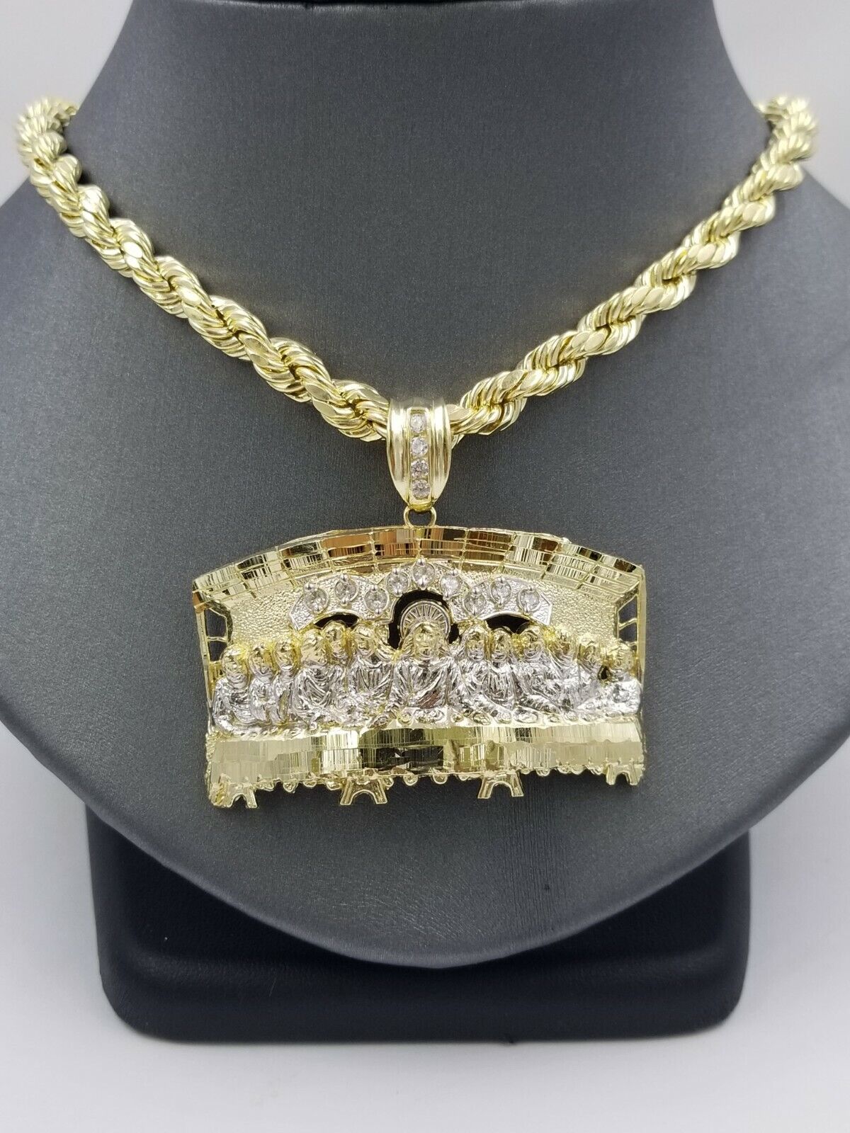 10K Yellow Gold Last supper Charm Diamond Cut Design with Rope chain in 24" inch